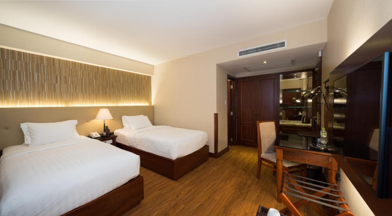 Nhat Ha 1 Hotel Ciudad Ho Chi Minh  Exterior foto