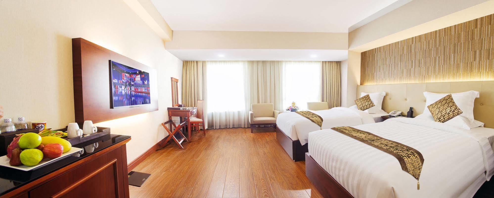 Nhat Ha 1 Hotel Ciudad Ho Chi Minh  Exterior foto
